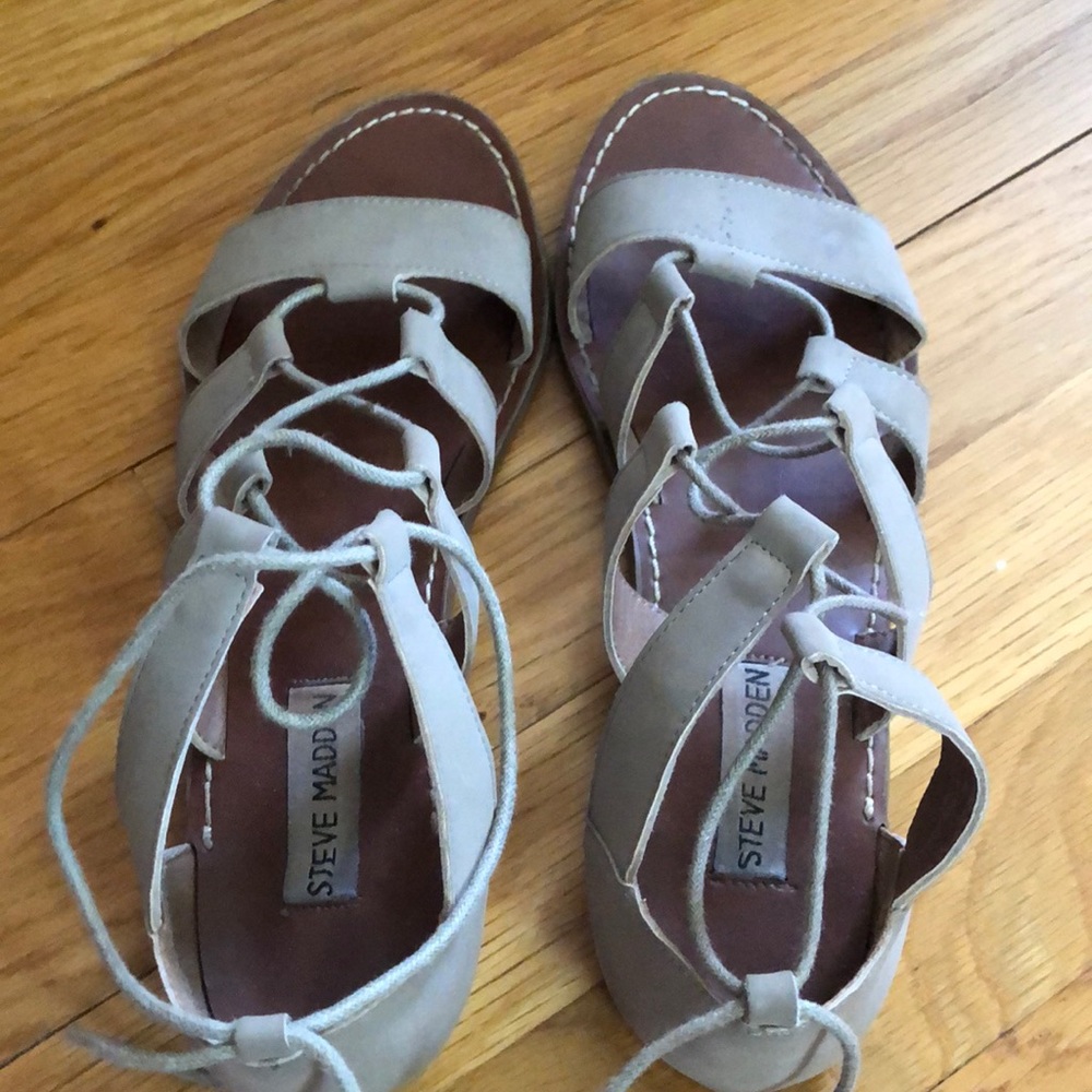 Steve Madden flat lace up sandals